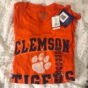 Clemson New w/tags XL T Never worn